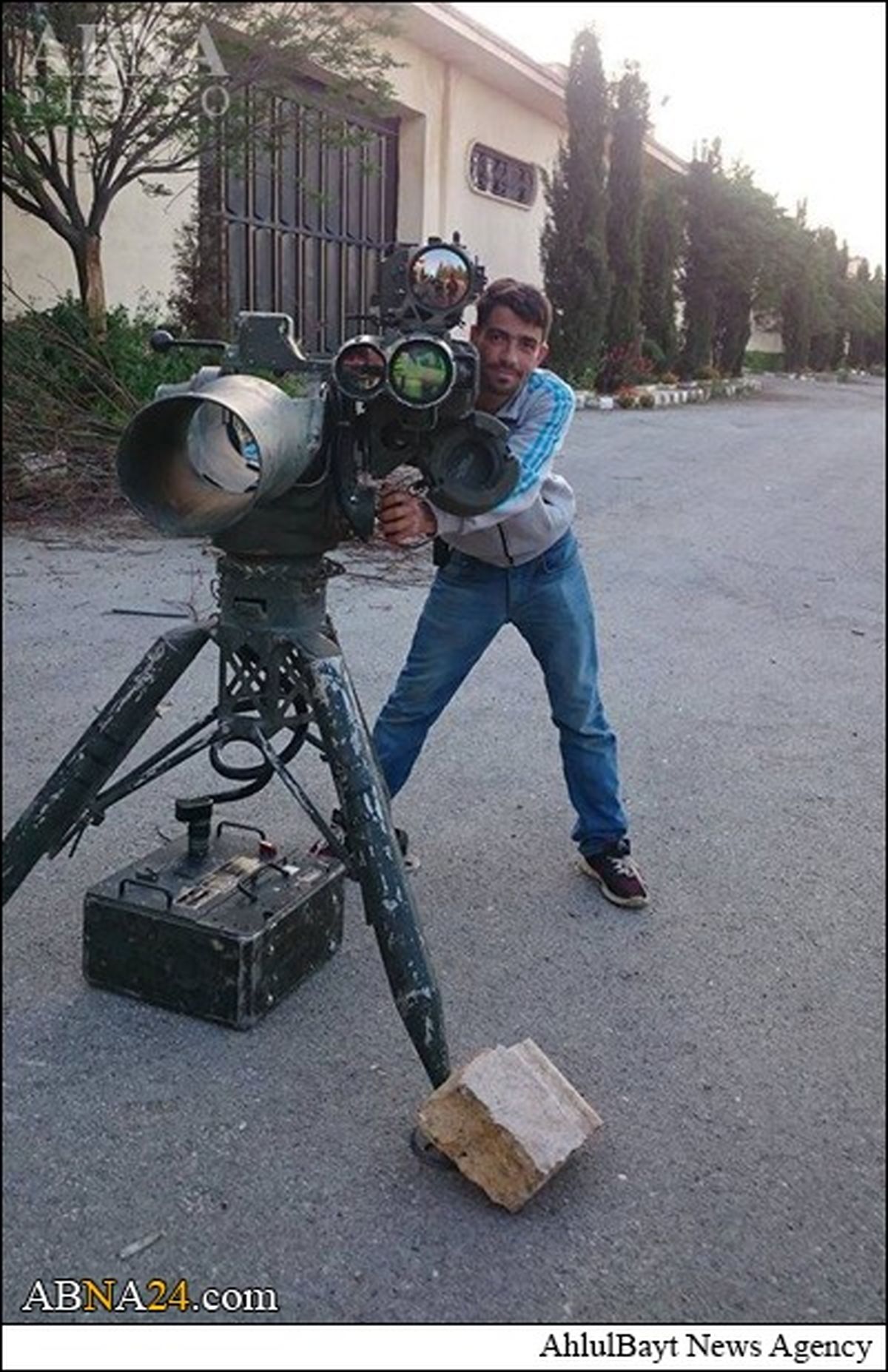 موشک آمریکایی تروریستها/تصاویر