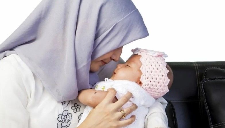 کمکهزینه معیشتی جدید دولت برای مادران | پرداخت ۵ میلیون تومان به مادران دهکهای پایین