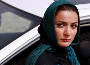 بازیگر زنی که از نامزدش آزمایش «اعتماد» گرفت! +عکس