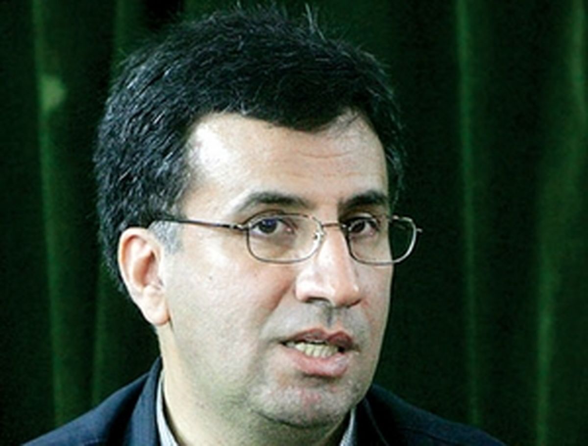 چرا اختلافات سیاسی را به جنگ اسلام و کفر تبدیل می‌کنید؟