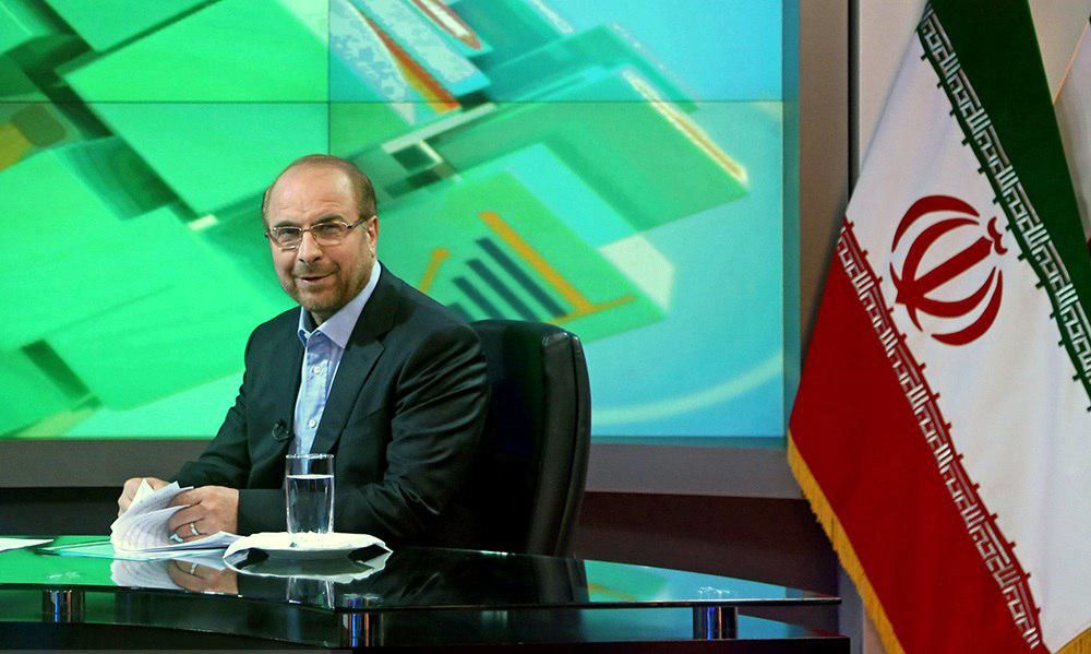 «دولت مردم»، مردم را در اولویت کار خود قرار می‌دهد/ انقلابی کسی است که بتواند مشکلات مردم را حل کند نه اینکه بگوید نداریم و نمی‌شود