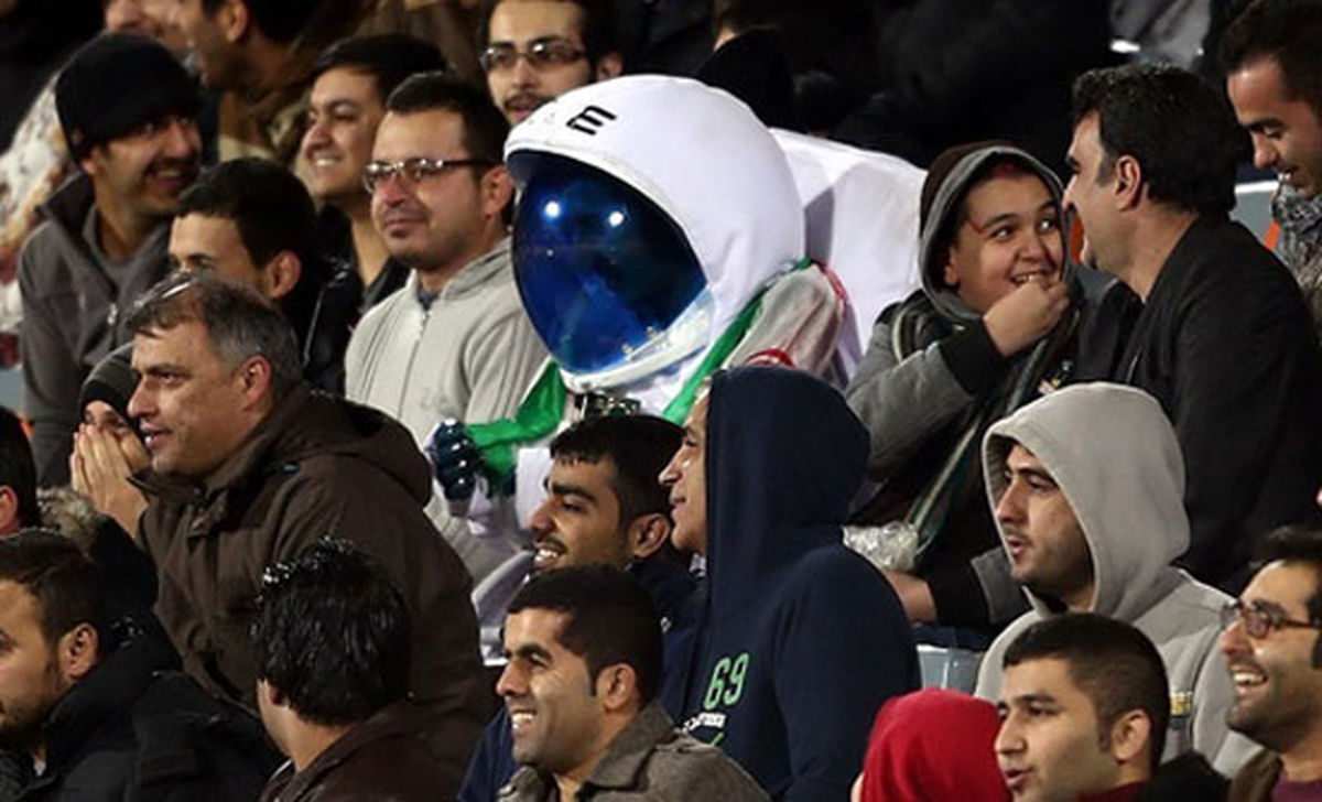 آدم‌ فضایی در بازی پرسپولیس!/عکس