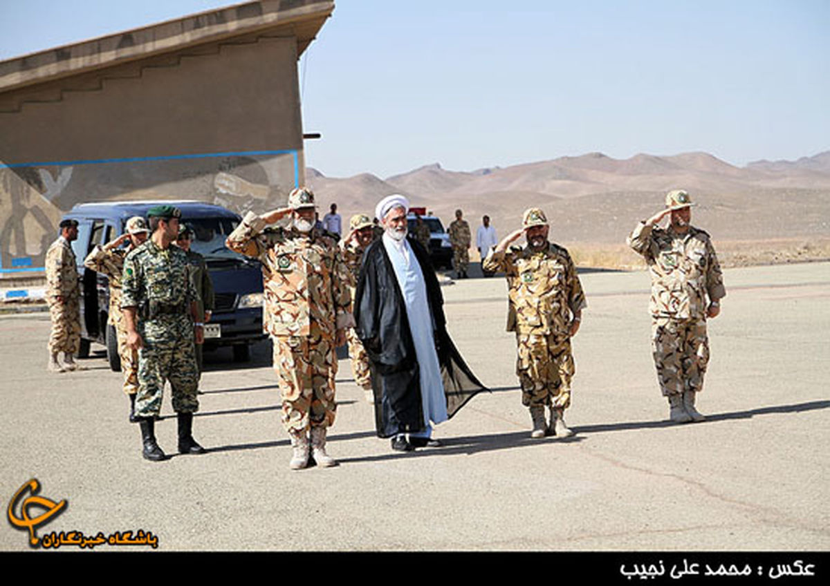 رونمایی از پهپاد یسیر/تصاوير