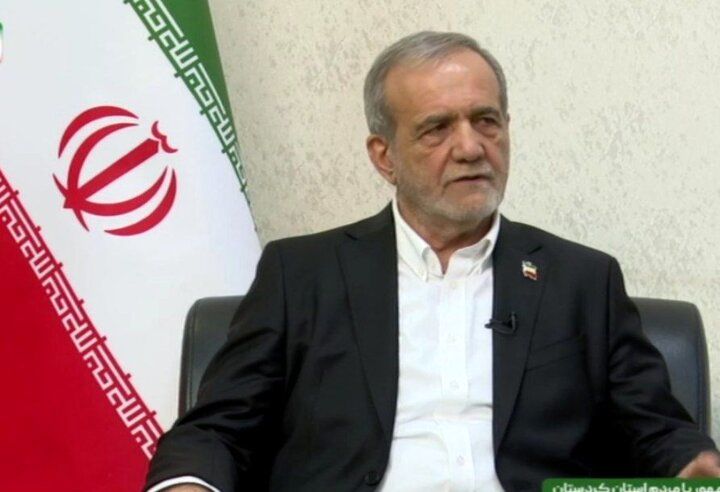 پزشکیان: مدیریت اقتصاد دیجیتال باید مبتنی بر شواهد بین‌المللی باشد  