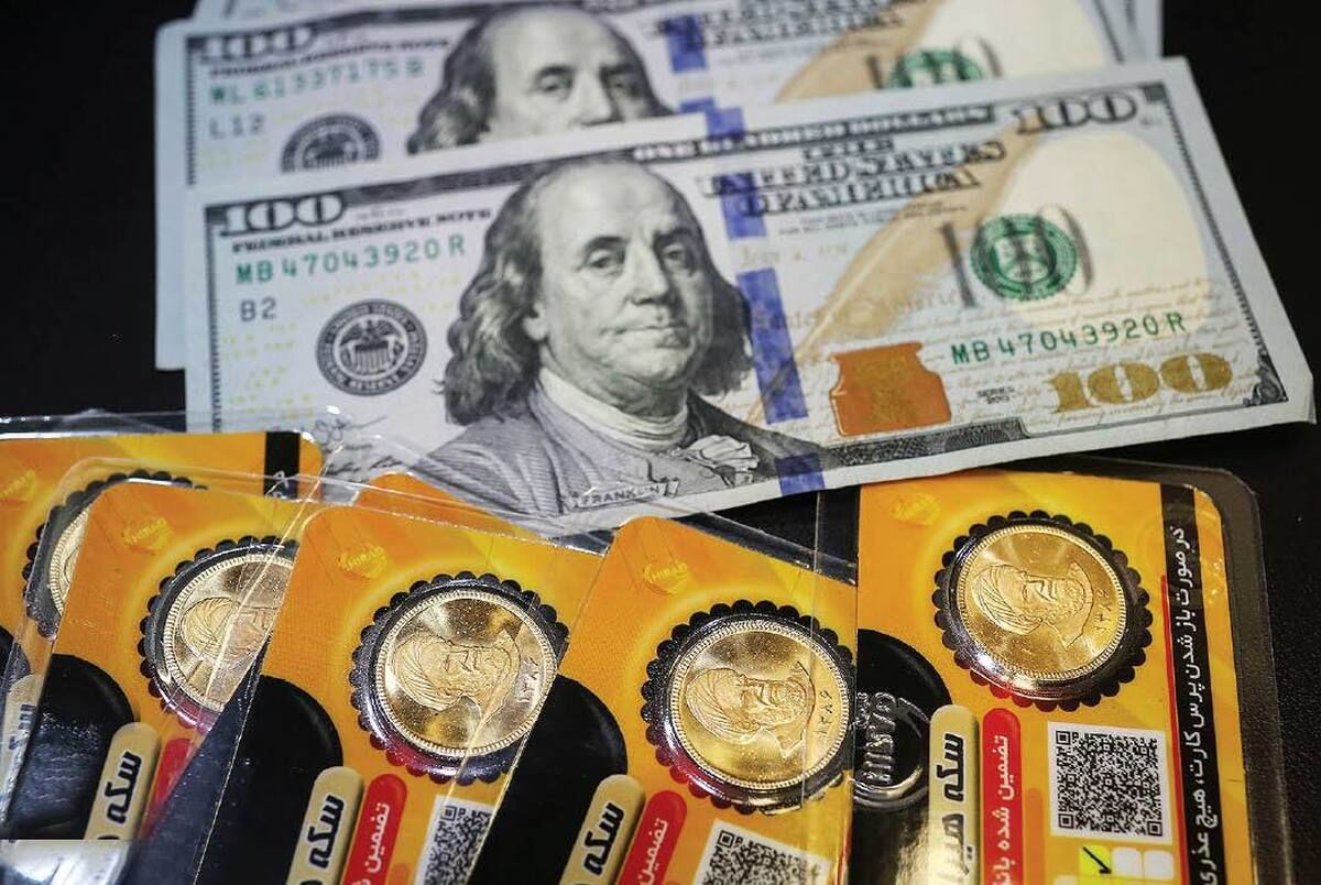 موجسواری دلالان دلار و سکه با ترساندن مردم