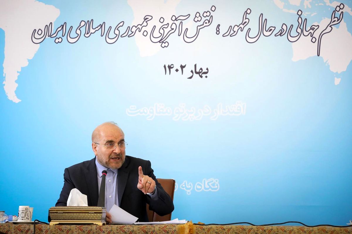  قالیباف: بیش از هر زمان دیگری، مسائل داخلی و خارجی ما با یکدیگر درهم‌تنیده شده‌اند