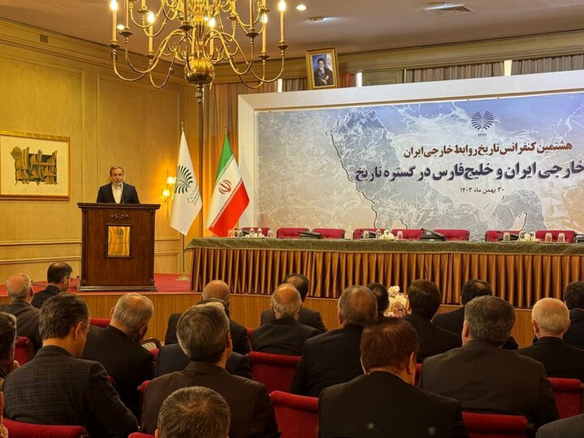 برخی قدرتها تلاش کردهاند تا خلیج فارس را کانون بحران کنند / ایران راهبرد «تامین امنیت حداکثری بومی» را دنبال کرده و میکند