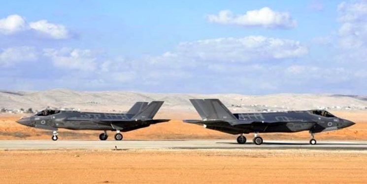 تلاش یک خودرو برای ورود به پایگاه هوایی اسرائیل