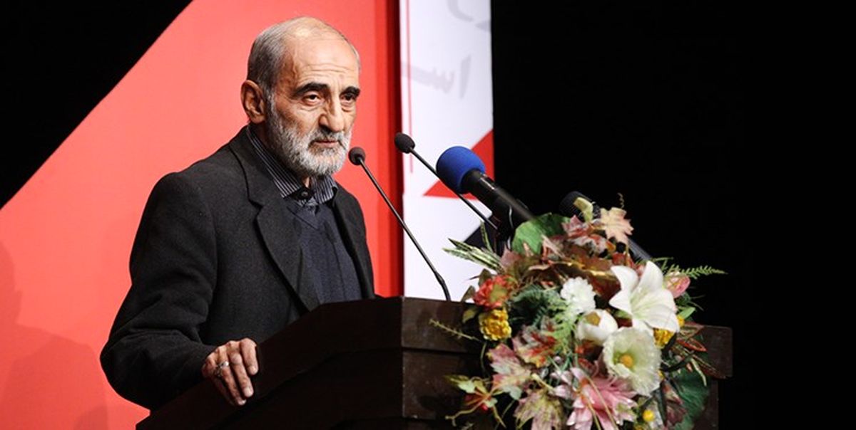 در سر هزار فتنه، نیرنگ‌های رنگی