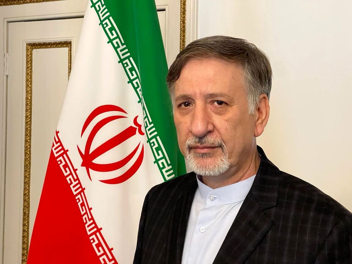 بهاروند: در برخی مسائل بین الملل اختلاف نظرهایی با انگلیس داریم