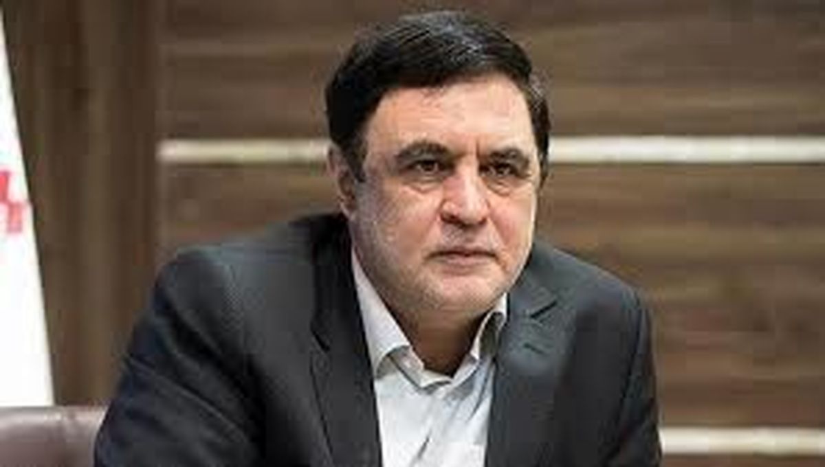 شریان و برخی طیف ها به قالیباف حمله می‌کند تا یکی از ارکان مهم اصولگرایی را زده باشند/ تصور می‌کنند اگر رئیس مجلس ضعیف شود به اهدافشان می‌رسند/ چون حرف ایجابی ندارند، تخریب می کنند/ در اقلیت هستند ولی سر و صدا دارند