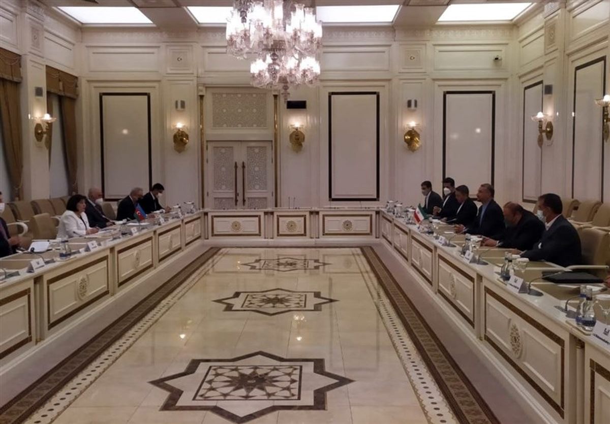 دیدار امیرعبداللهیان و رئیس مجلس جمهوری آذربایجان/آمادگی تهران و باکو برای گسترش همکاری‌ها 