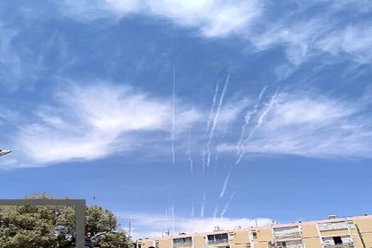 حمله دوباره رژیم صهیونیستی به یمن/ شهر و فرودگاه صنعا بمباران شد