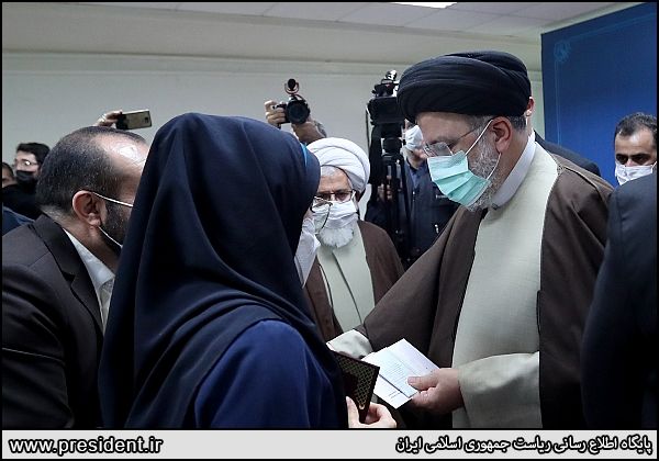 تصاویر: دیدار رئیسی با جمعی از فرهیختگان استان زنجان