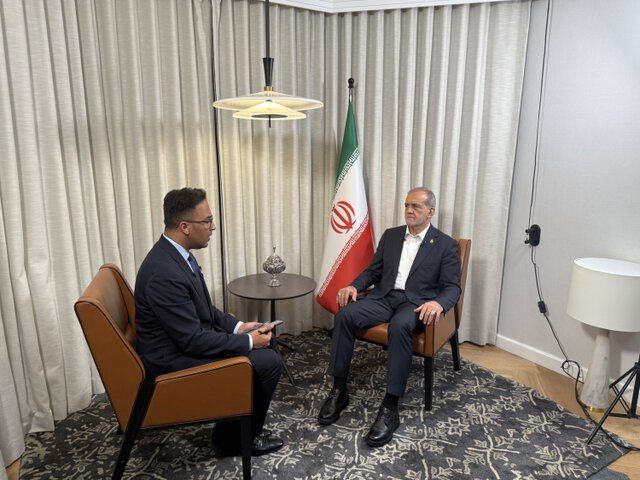 پزشکیان: طرف مقابل، به دنبال تسلیم شدن ایران است/ ما هیچگاه به دنبال سلاح هستهای نبودهایم