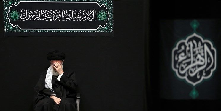 عزاداری شب شهادت حضرت زهرا در حسینیه امام خمینی