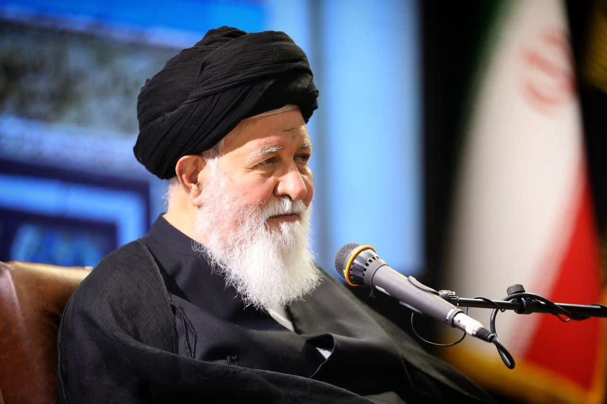 علم الهدی: ما نباید عاشورا را فقط در سطح عاطفی تقلیل دهیم