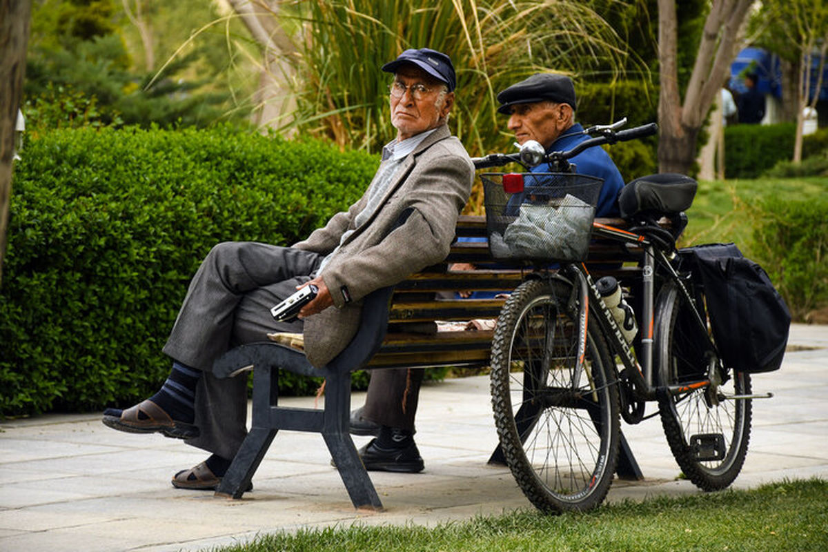 واریز ۶۵۰ میلیون تومان برای بازنشستگان سال ۱۴۰۴ | خبر خوش برای بازنشستگان