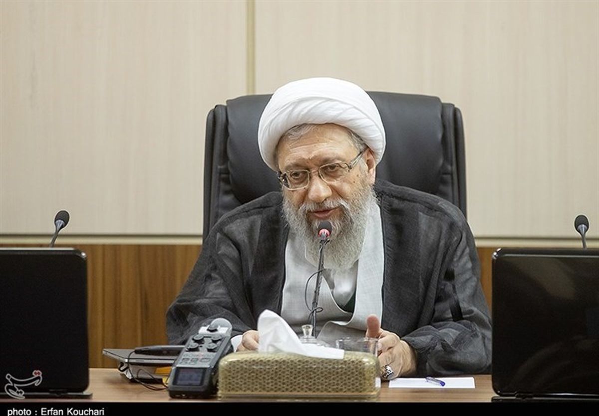 پیام تسلیت آملی‌لاریجانی در پی درگذشت احمد توکلی