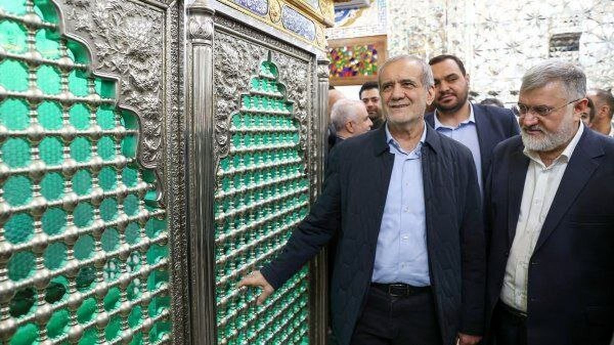  به زیارت بارگاه امام زاده جعفر بن موسی الکاظم (ع) رفت