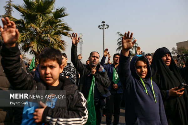 تصاویر: مراسم عزاداری شهادت حضرت زهرا (س) در میدان کمال الملک تهران