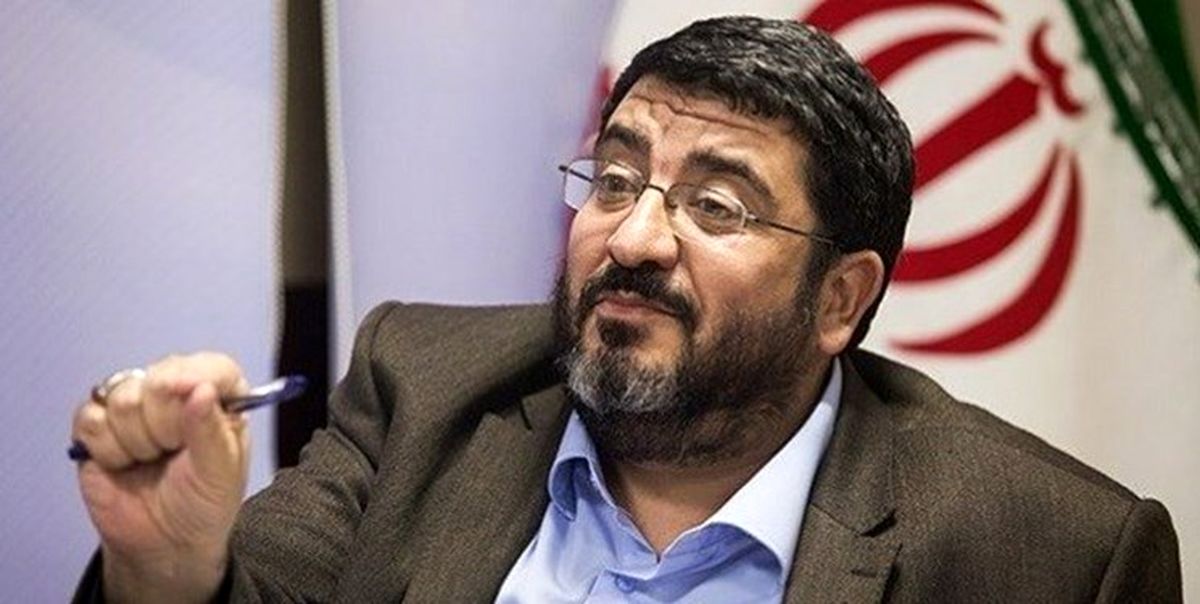 ایزدی:  آمریکایی ها به دنبال این هستند که در بحث موشکی ما ورود کنند