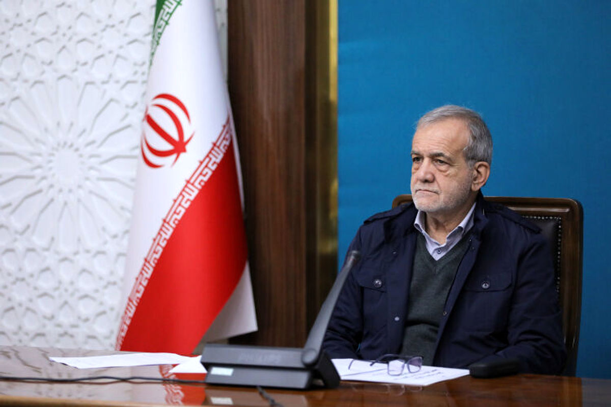 پزشکیان: امسال نباید با مشکل برق و خاموشی‌ها مواجه باشیم