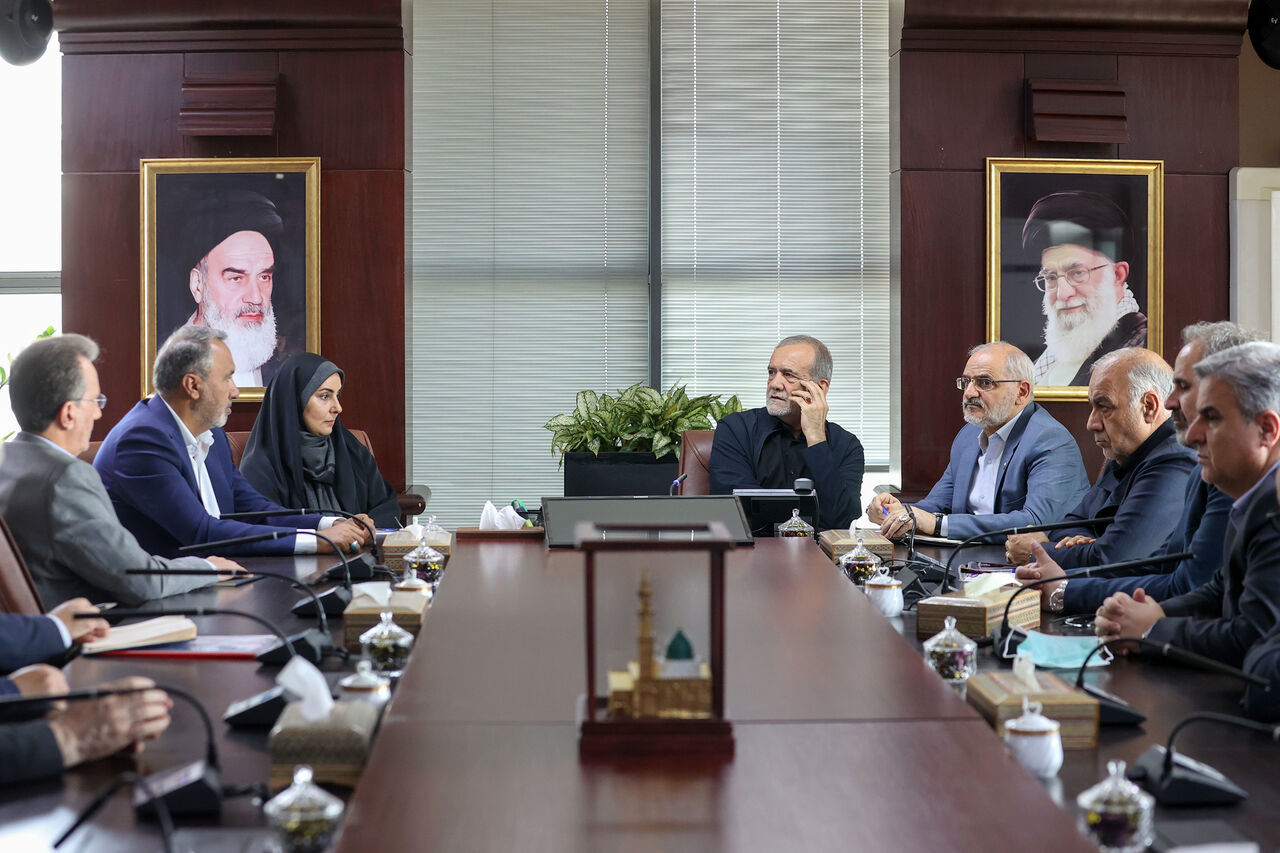 انتقال پایتخت به سواحل جنوبی مخاطرات امنیتی ندارد/ همه ما در ناترازی ایجاد شده در کشور کم و بیش مقصریم