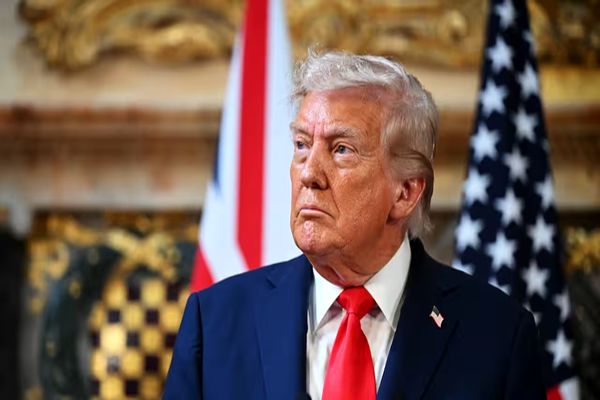  ادعای سناتور آمریکایی درباره افزایش ثروت ترامپ