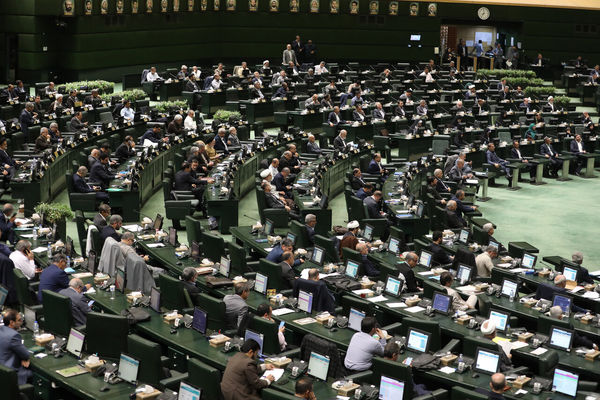 موافقت مجلس با یک طرح برای دهک 1 تا 3