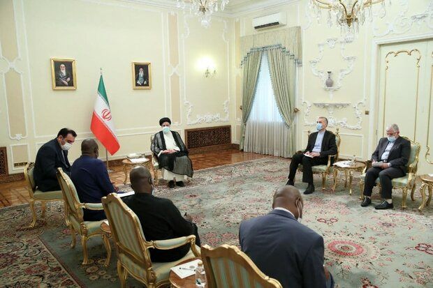 رئیسی:کاهش سطح روابط با کشورهای آفریقایی برای دولت قابل قبول نیست