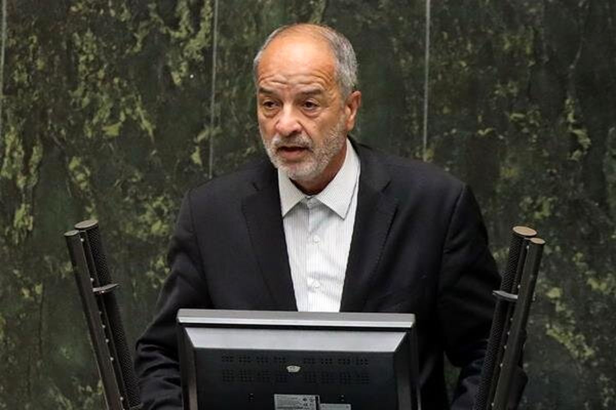 رضازاده: آمریکا به دنبال وقت کشی است