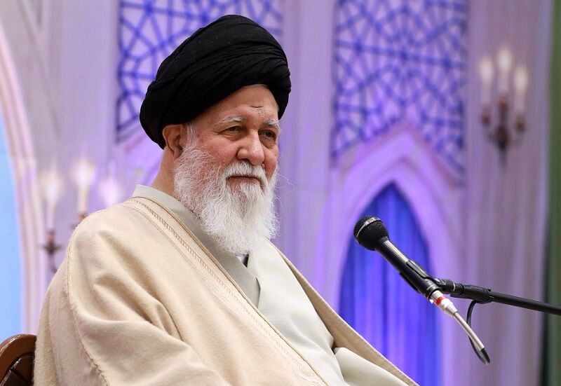 آیت الله علم الهدی: نفوذی ها عامل اصلی تهاجم دشمن بودند