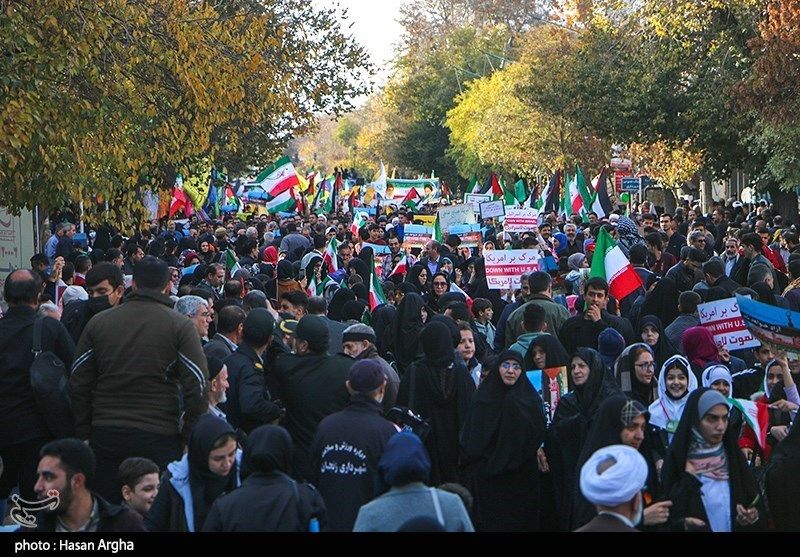 تجمع مردم تهران در میدان فلسطین در حمایت از غزه