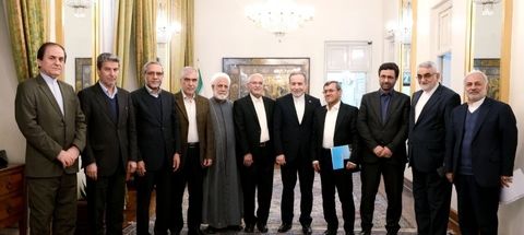  نشست مشترک عراقچی با جمعی از نمایندگان مجلس