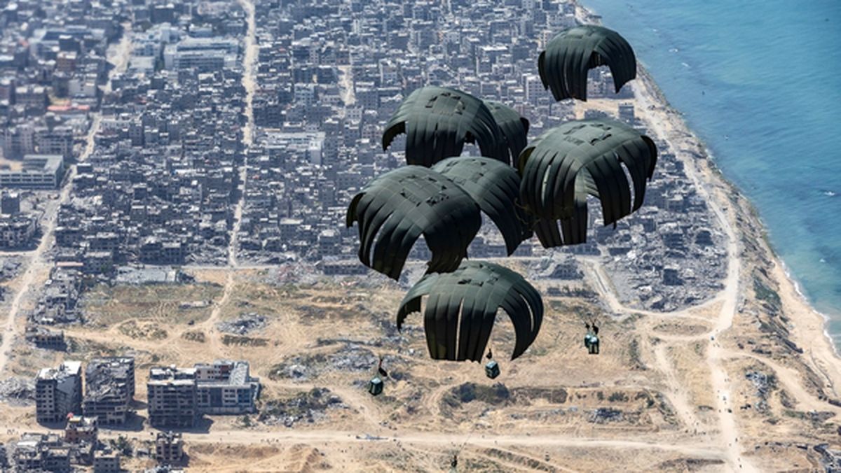 فریب رسانه‌ای یا امداد واقعی؟