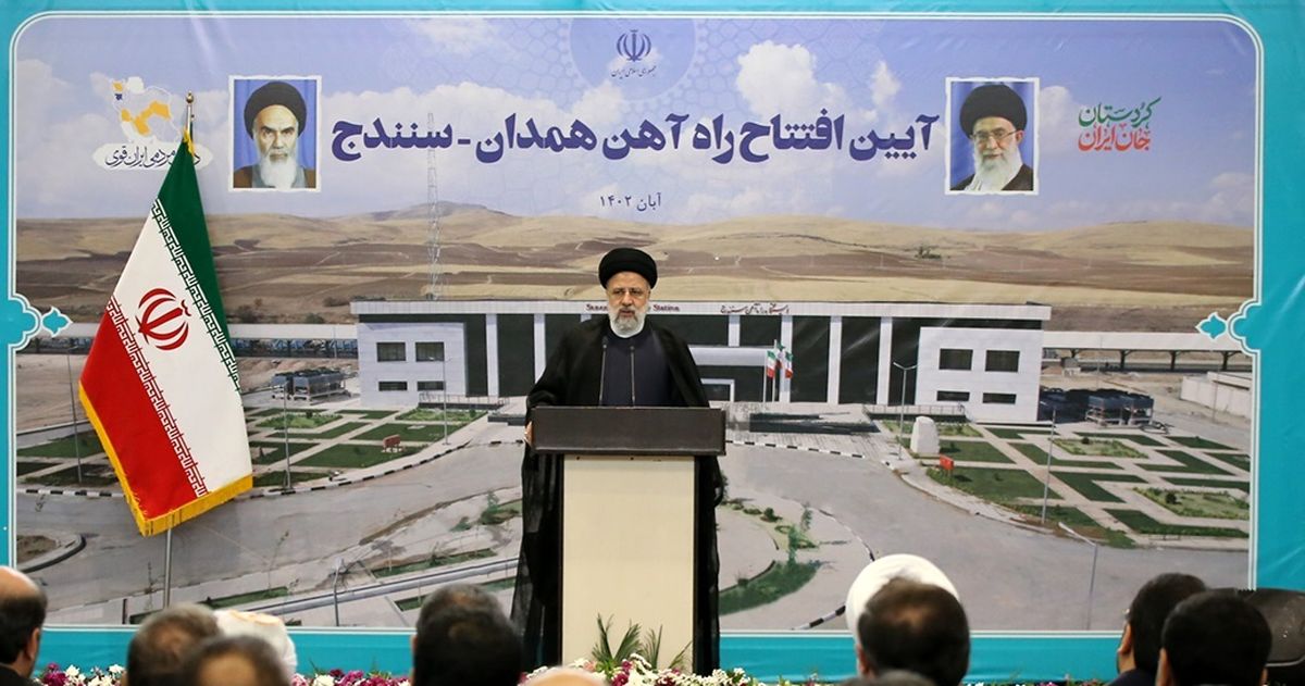 امنیت پایدار زمینهساز توسعه کردستان است /افتتاح ابرپروژه ملی راه آهن همدان- سنندج /دستور رئیسی برای اجرای خطآهن سنندج - باشماق