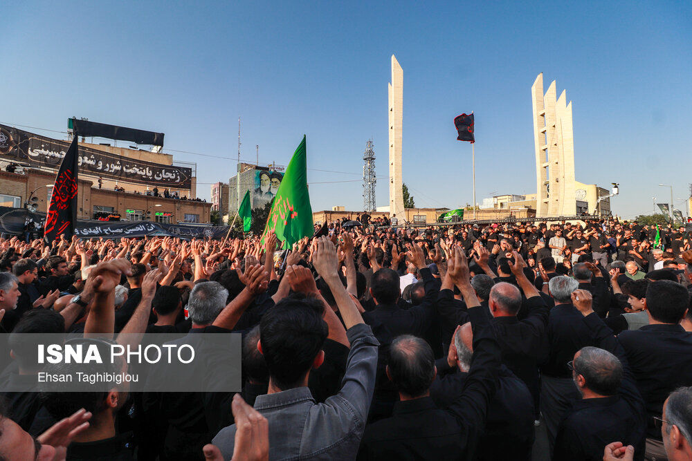 تصاویر: عزاداری محرم درحسینیه اعظم زنجان