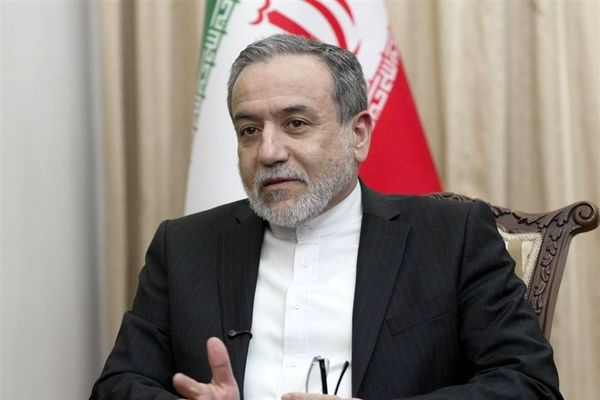 عراقچی: گفتگوها و تبادل پیام‌‌ها در جریان است 