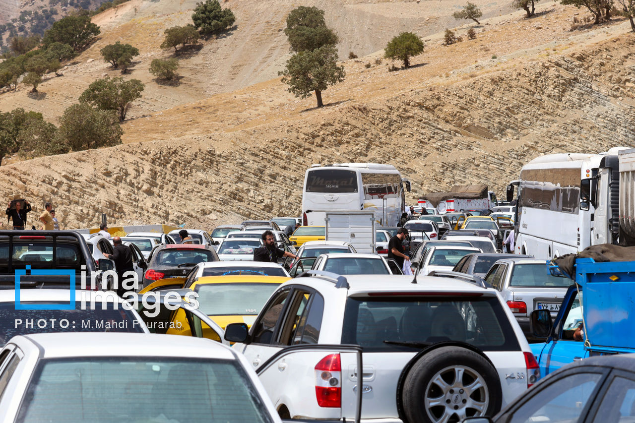 موج بازگشت زائران؛ جادههای شمال همچنان پرترافیک