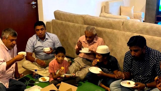 روزه گرفتن سیاستمدار جوان سریلانکایی! +عکس