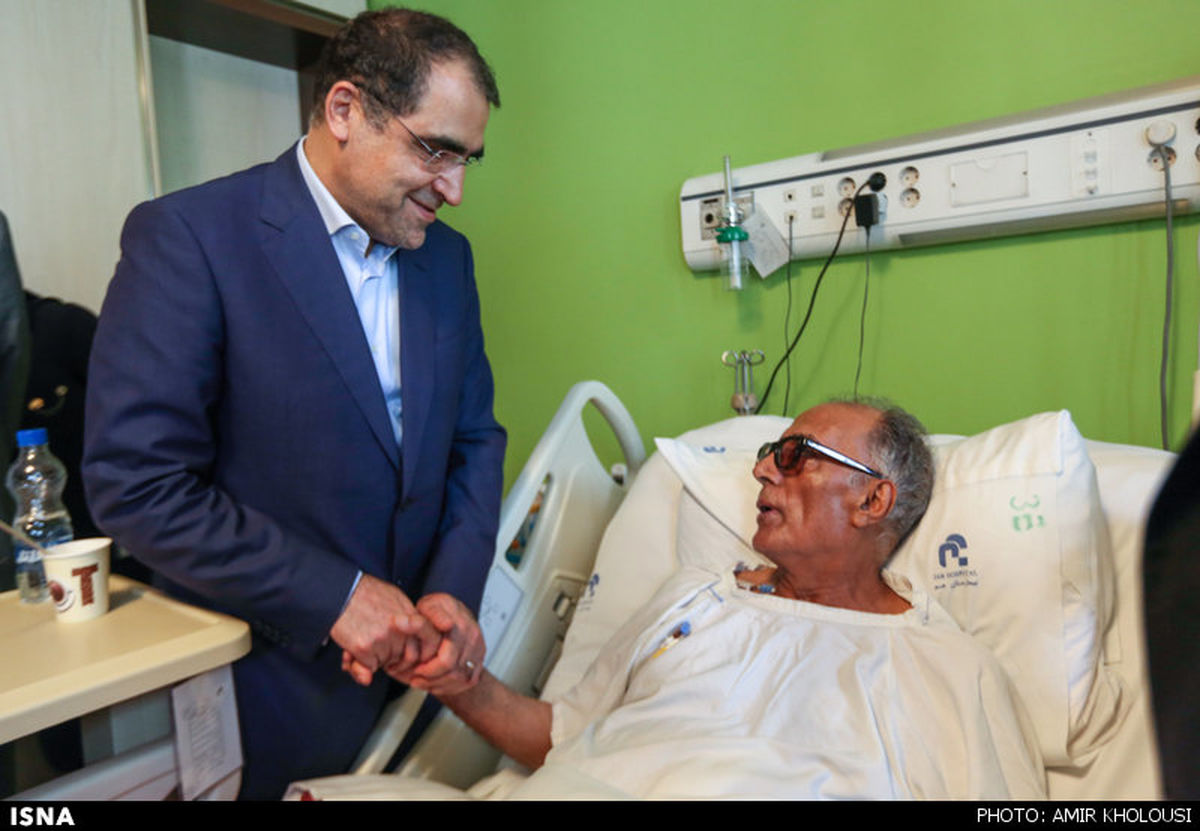 خبر خوش وزیر بهداشت درباره کیارستمی +تصاویر