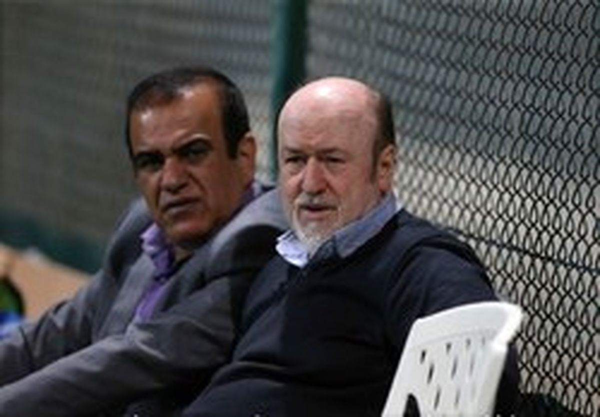 افتخاری: به بازیکنان قول پاداش دادم