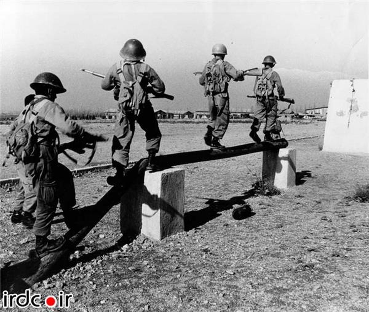 قاسم های ایران اسلامی اینگونه برای دفاع از میهن آماده می شدند+تصاویر