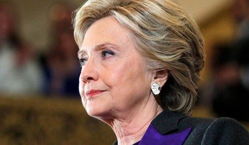 کلینتون: کدام عقل سلیمی از ترامپ حمایت می‌کند؟!