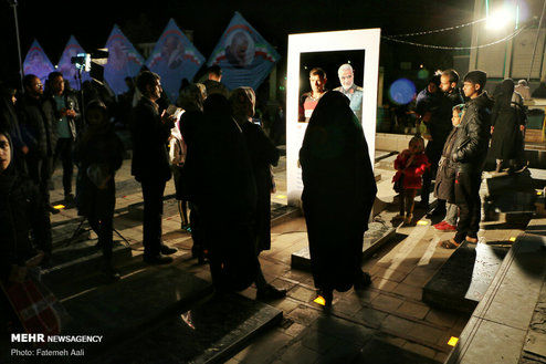 تصاویر: غروب جمعه در گلزار شهدای کرمان