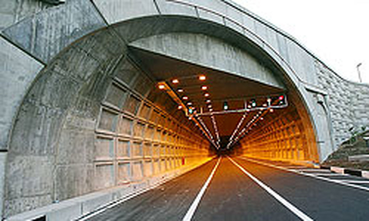 قطع برنامه و سانسور تونل توحید از رسانه ملی