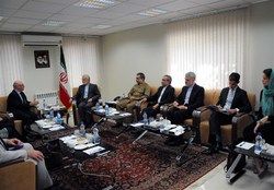 هشدار به معاون وزیر خارجه انگلیس درباره پیامد‌های عدم انتفاع ایران از برجام