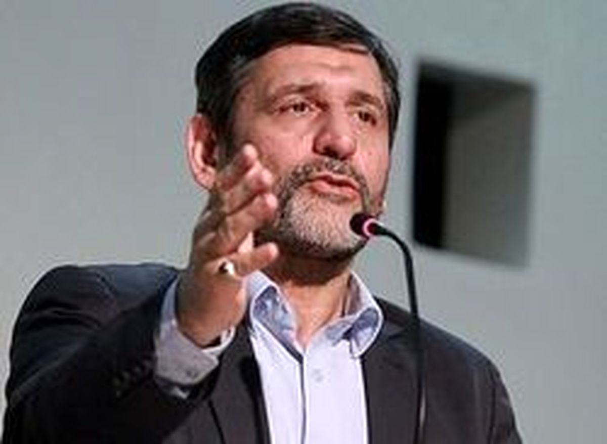 صفارهرندی: خائن به کشور را خادم نشان ندهیم