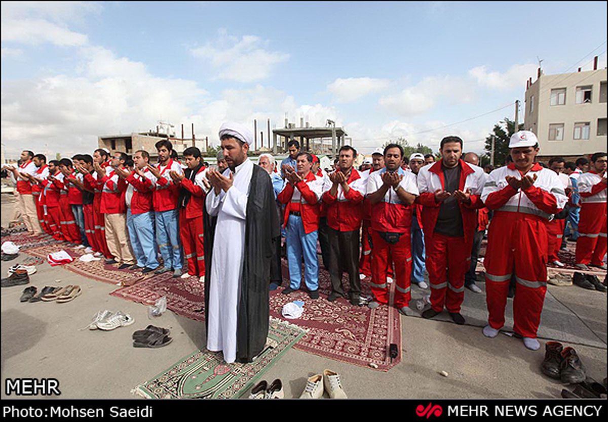 تصاویر/ نماز عید فطر در ورزقان